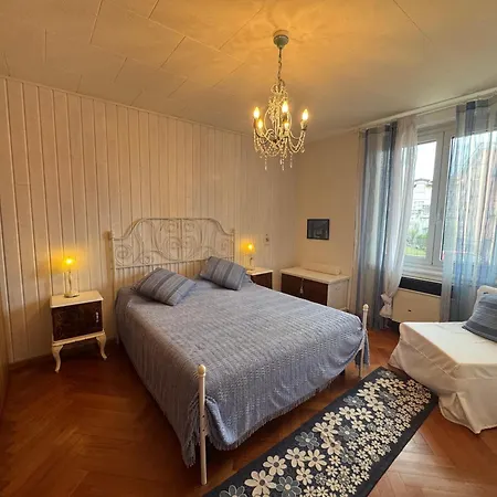 Genova 1 Apartment